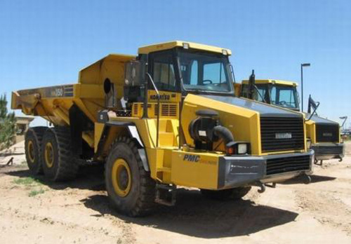 Product picture Komatsu HD320-3 HD350-3 Dump Truck Operation & Maintenance Manual